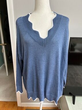 SHEIN Blue V-Neck Scallop-Trim Sweater with White Edge